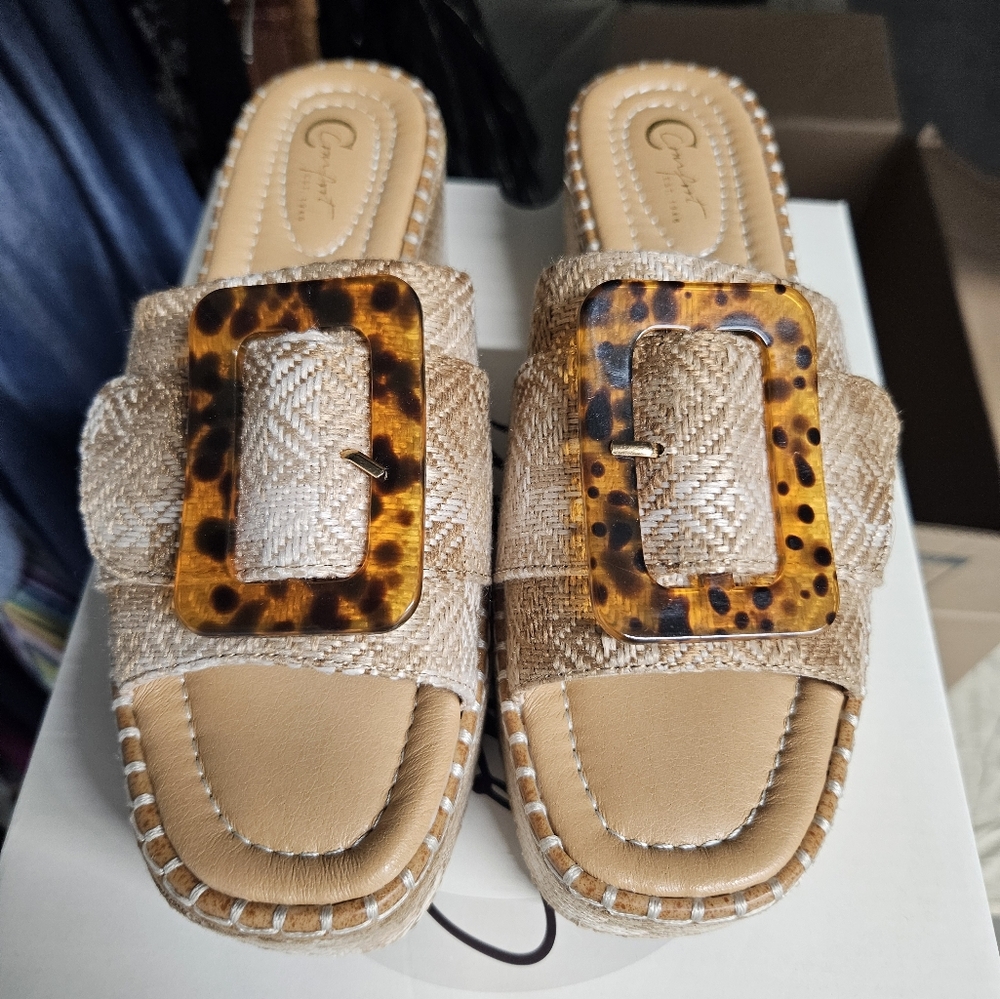C Comfort Est 1946 Beige Sandals with Tortoise Buckle